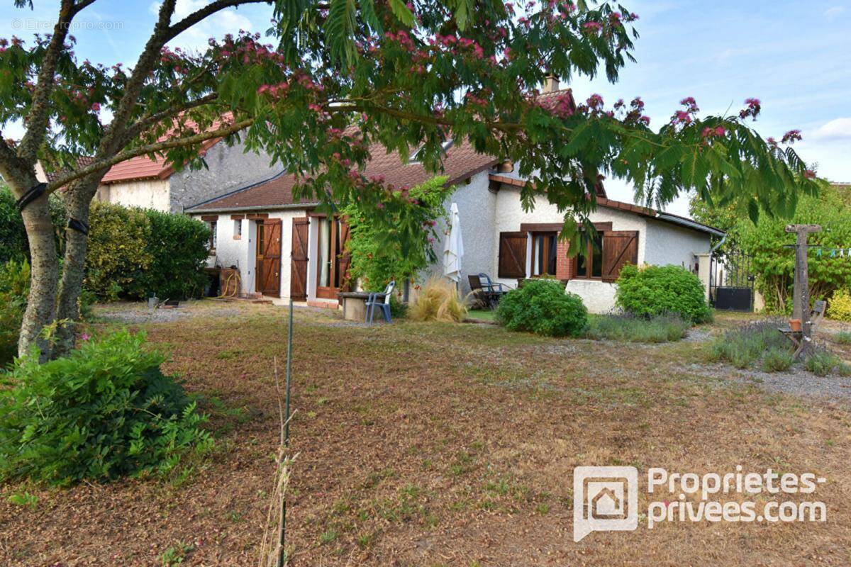 Maison à VIGNOUX-SUR-BARANGEON