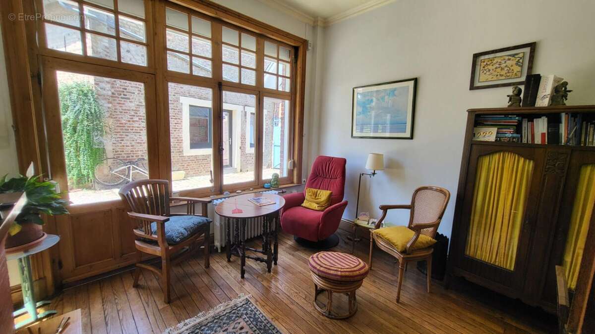 Maison à SAINT-QUENTIN