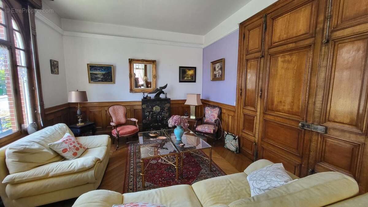 Maison à SAINT-QUENTIN