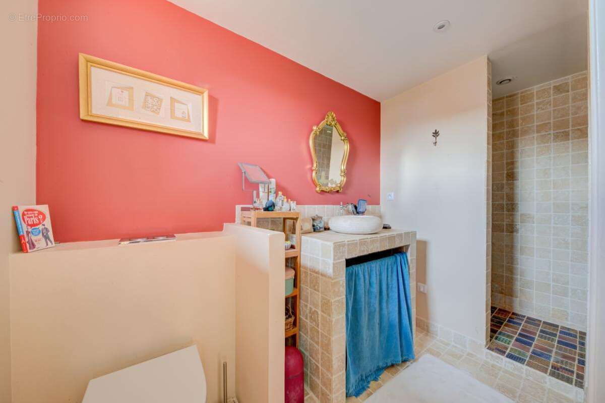 Appartement à COLOMBES