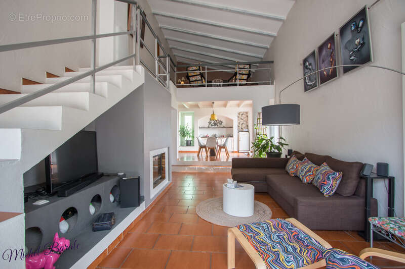 Maison à AUBERIVES-SUR-VAREZE