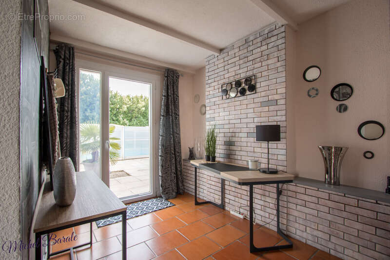 Maison à AUBERIVES-SUR-VAREZE