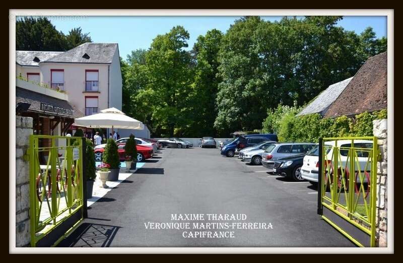 Commerce à CHEVERNY