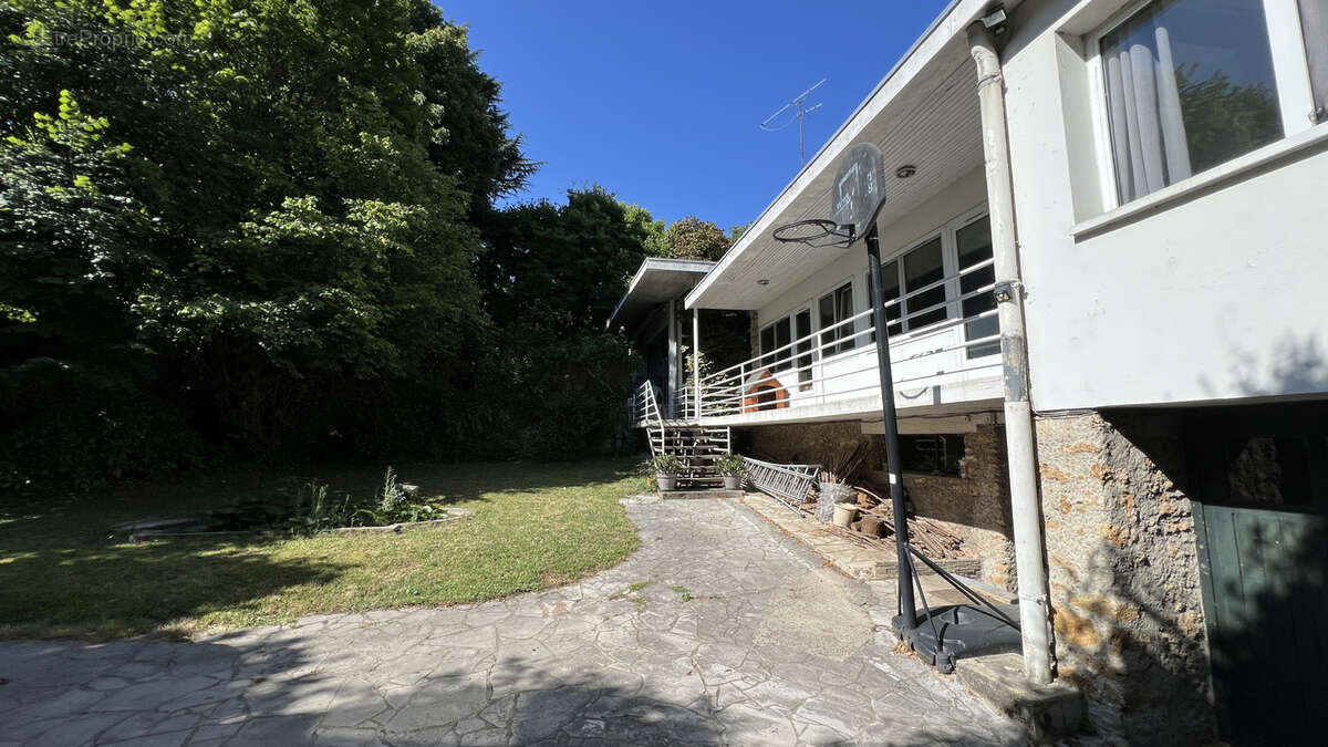 Maison à MORSANG-SUR-ORGE