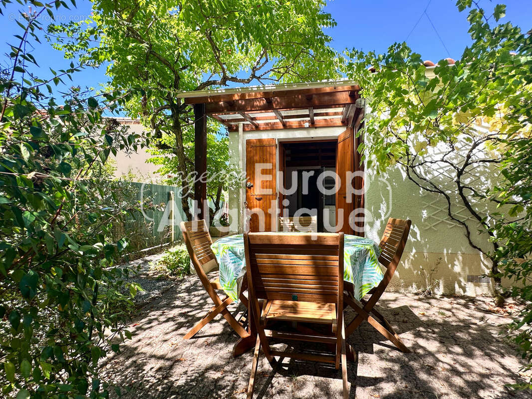 Maison à LES MATHES