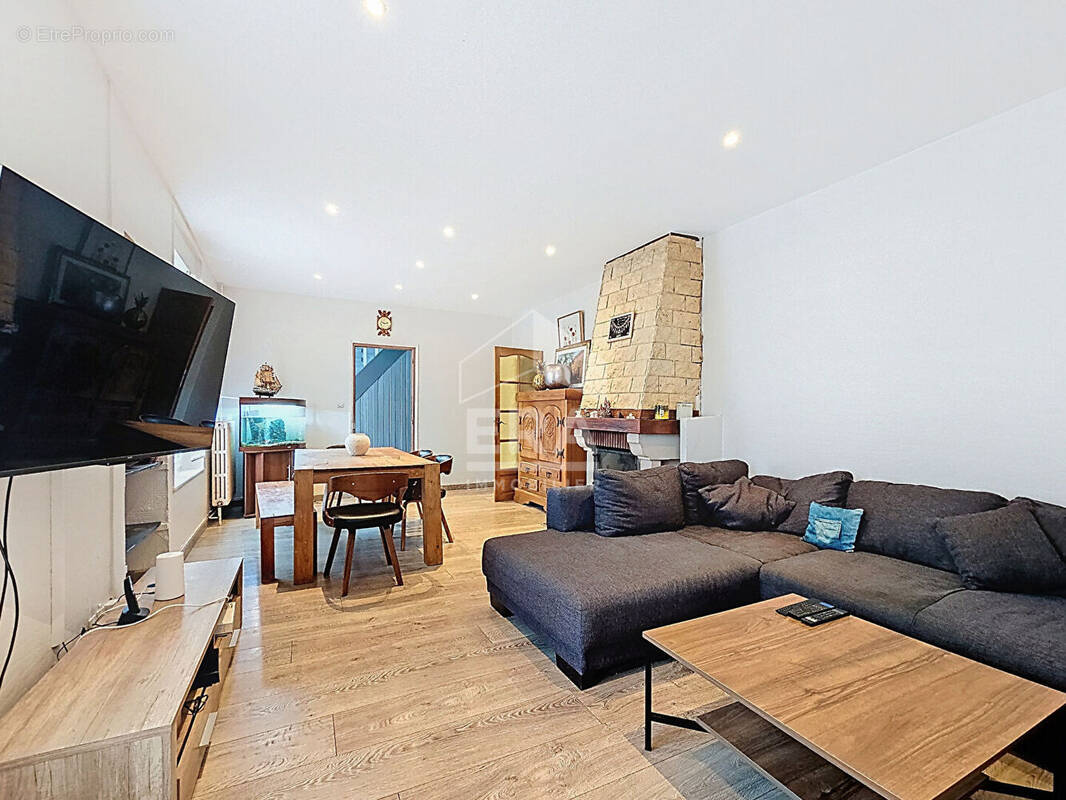 Maison à MONT-SAINT-MARTIN