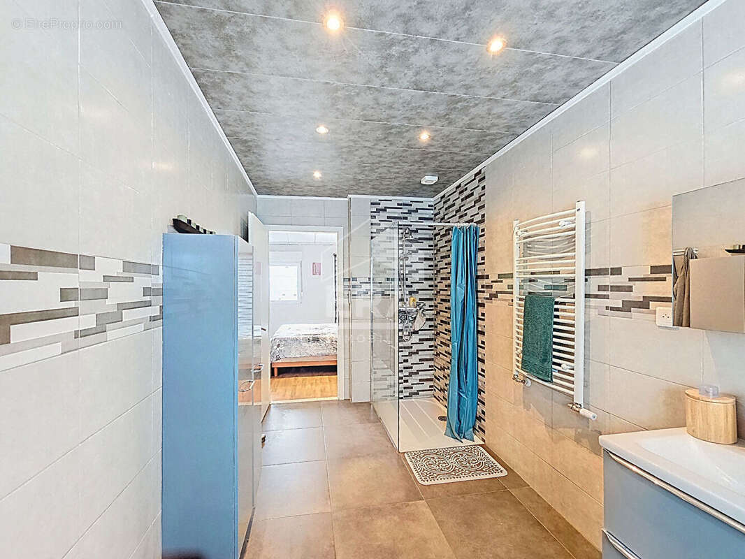 Maison à MONT-SAINT-MARTIN