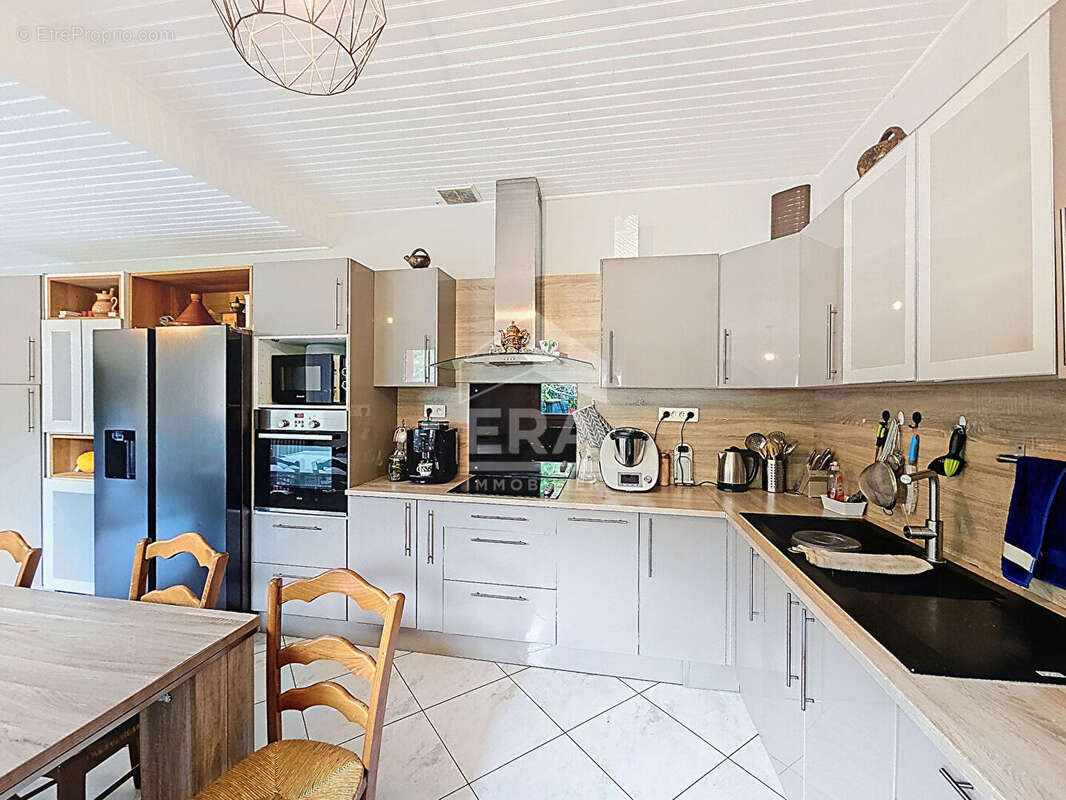 Maison à MONT-SAINT-MARTIN