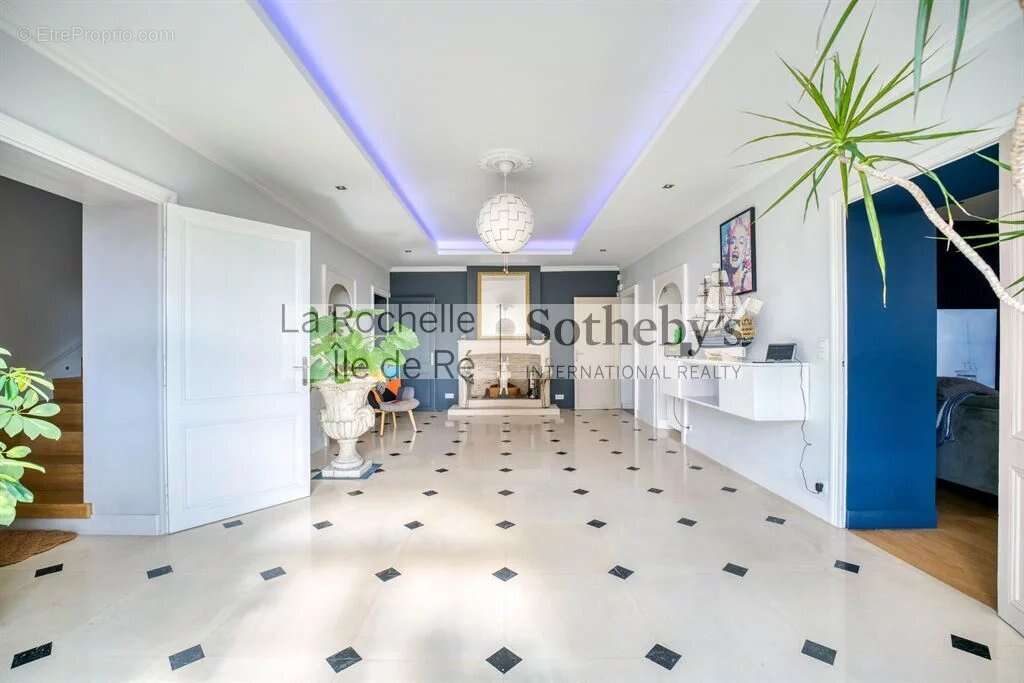Maison à LA ROCHELLE