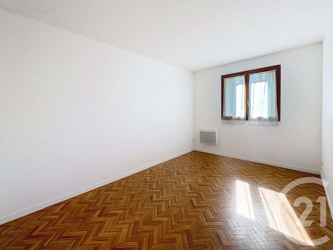 Appartement à MONTEREAU-FAULT-YONNE
