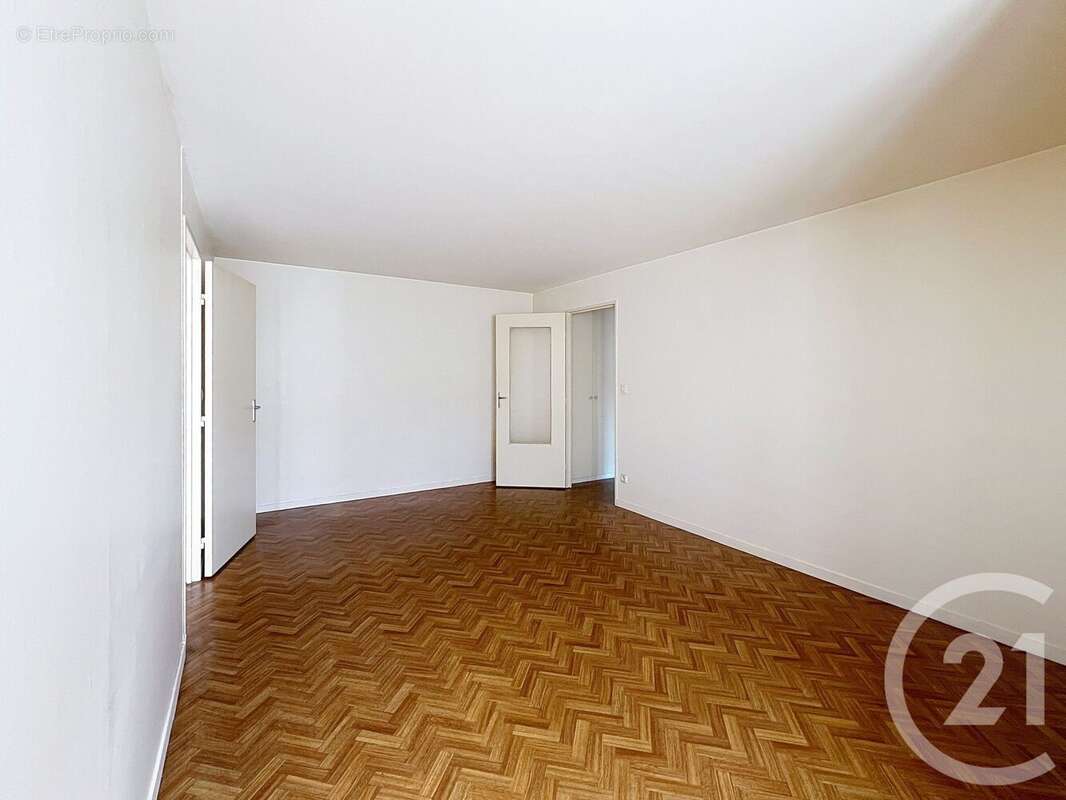 Appartement à MONTEREAU-FAULT-YONNE