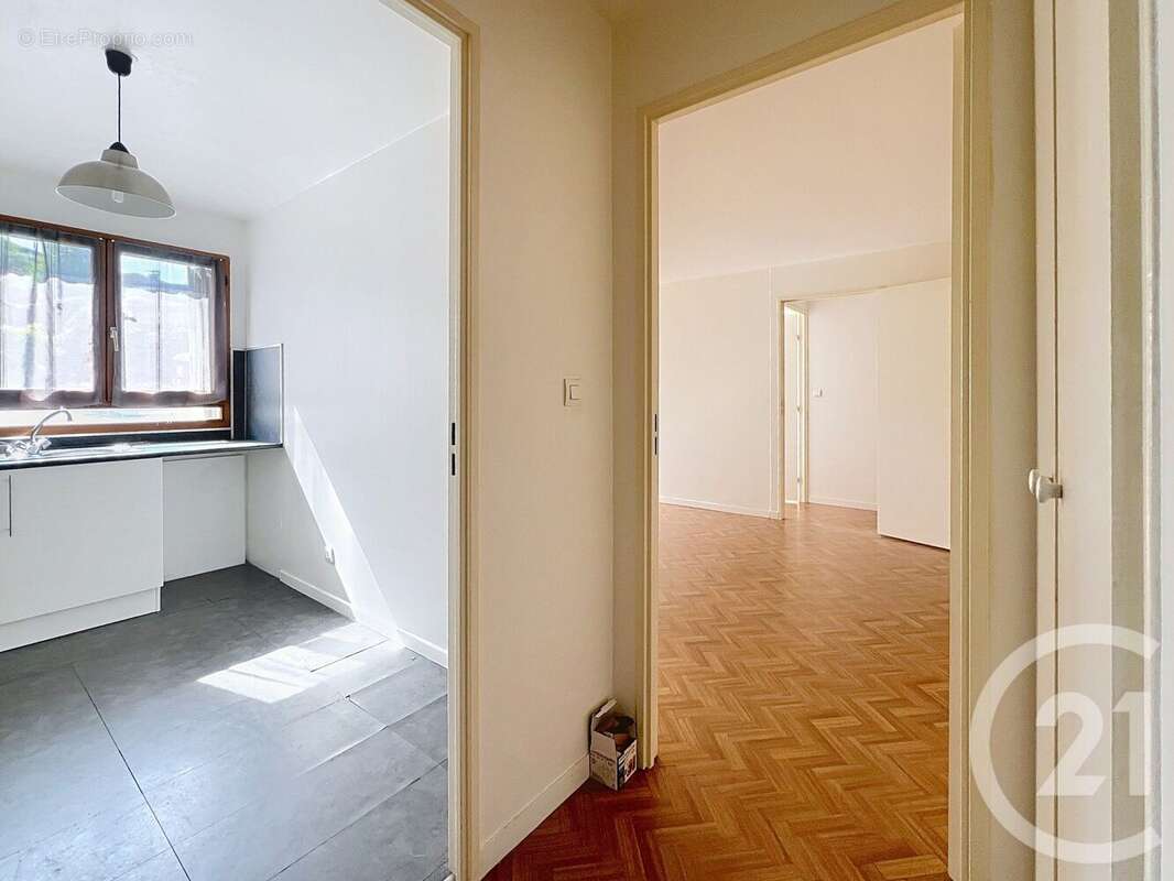 Appartement à MONTEREAU-FAULT-YONNE