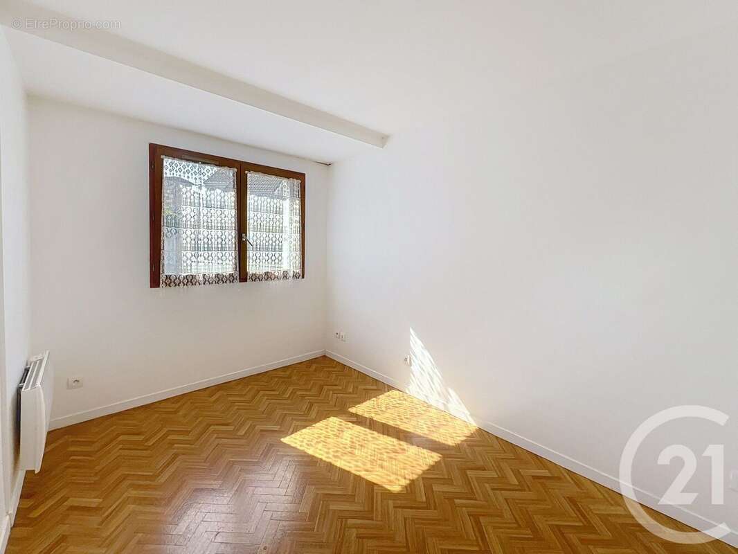 Appartement à MONTEREAU-FAULT-YONNE