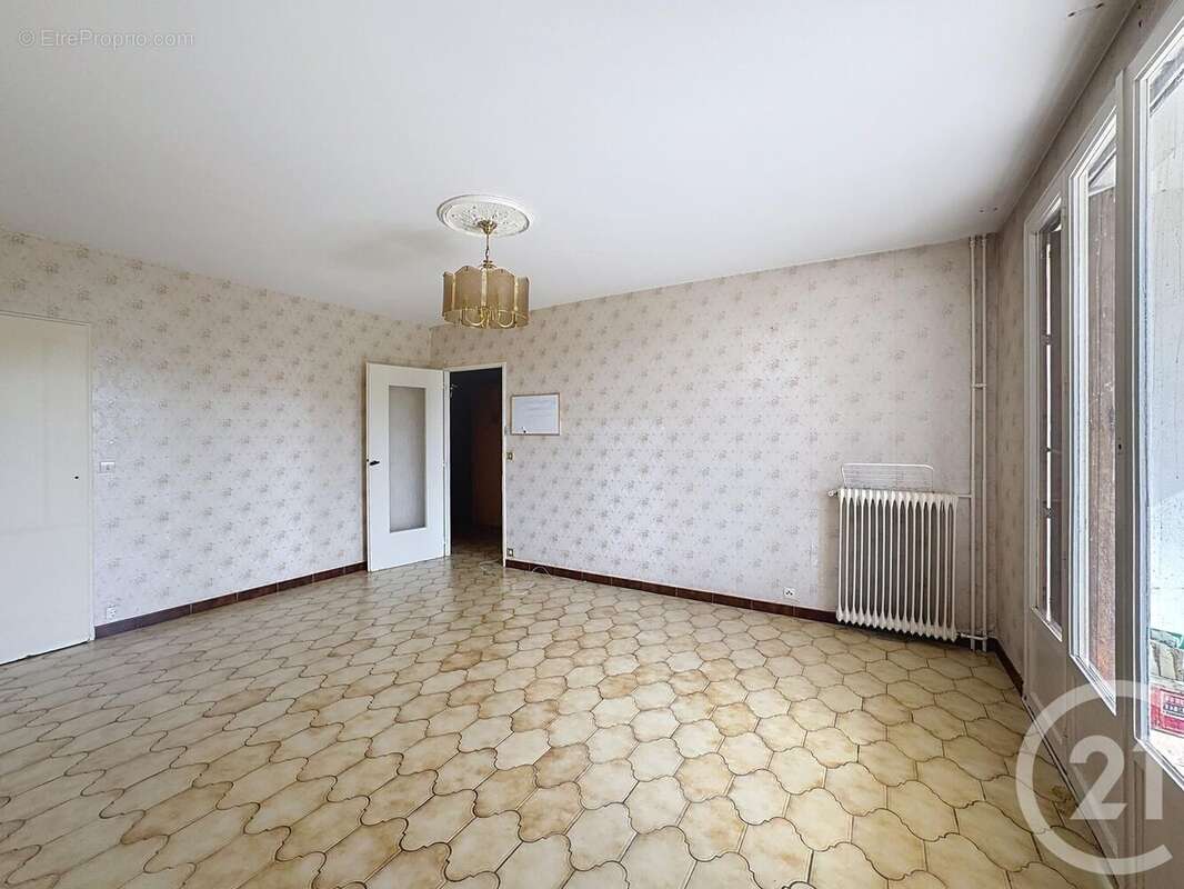 Appartement à MONTEREAU-FAULT-YONNE