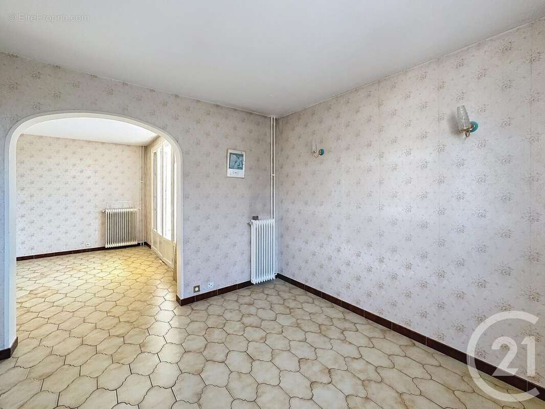 Appartement à MONTEREAU-FAULT-YONNE