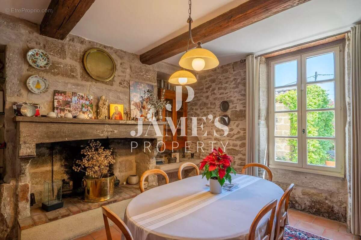 Maison à BARBENTANE