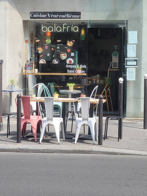 Commerce à PARIS-10E