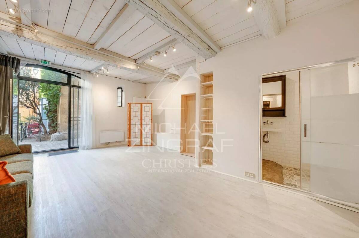 Appartement à AIX-EN-PROVENCE