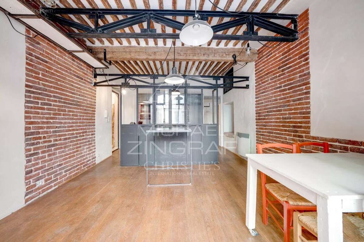 Appartement à AIX-EN-PROVENCE