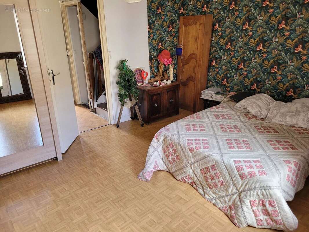 Maison à SAINTE-FLORINE