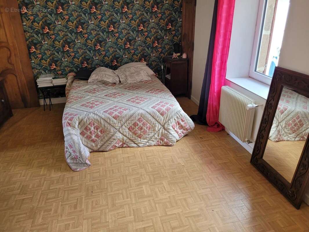 Maison à SAINTE-FLORINE