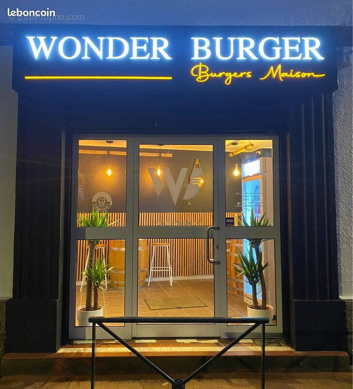 Commerce à AUTERIVE