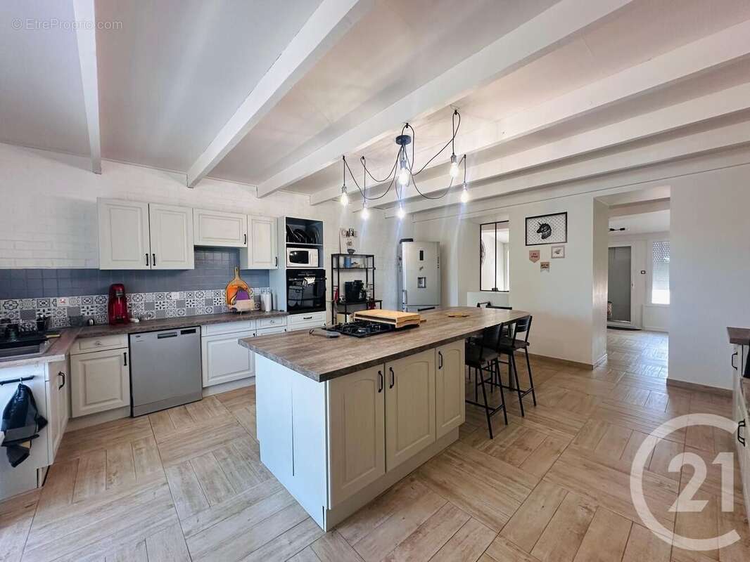 Maison à BAYON-SUR-GIRONDE