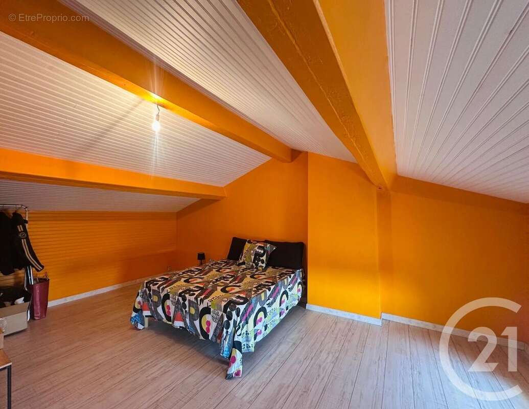 Maison à BAYON-SUR-GIRONDE