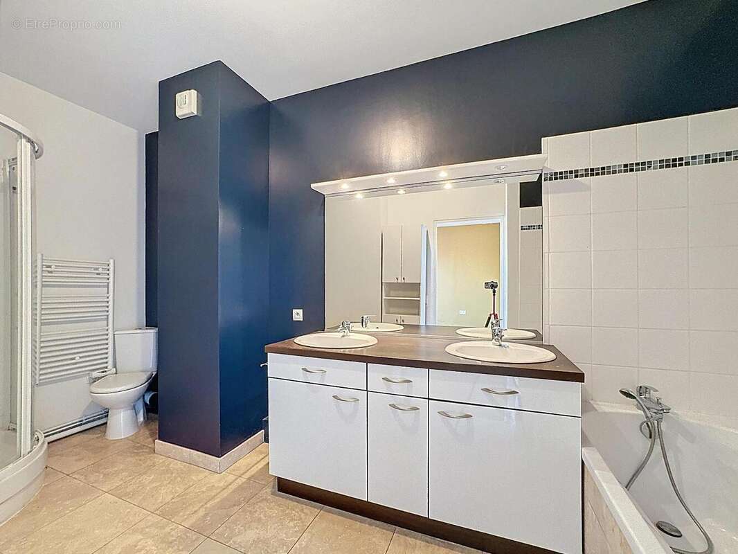   - Appartement à MARCQ-EN-BAROEUL