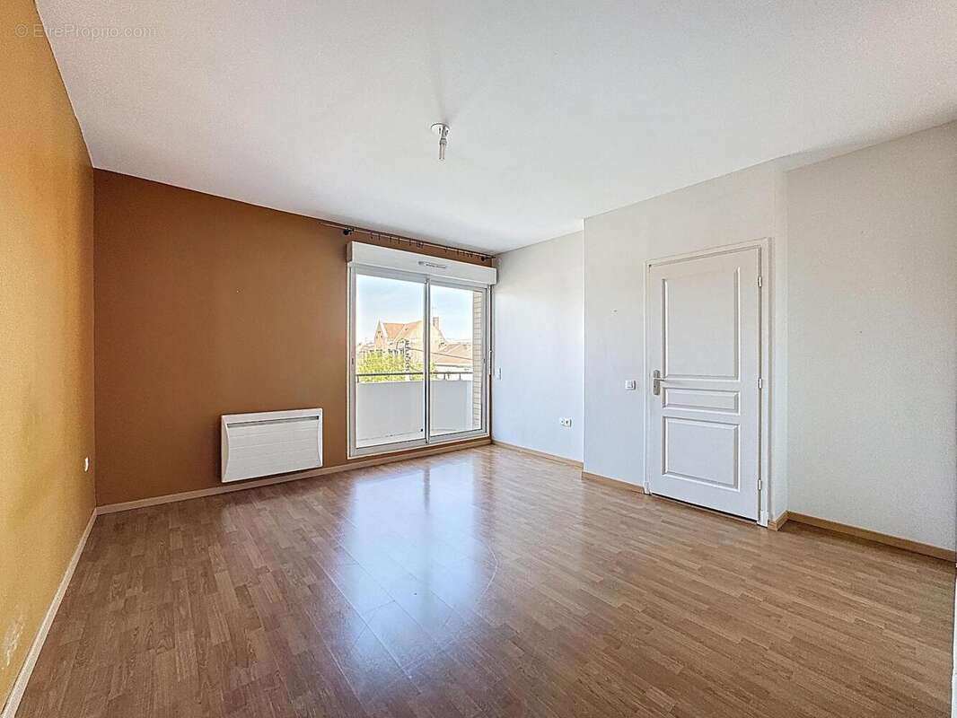   - Appartement à MARCQ-EN-BAROEUL