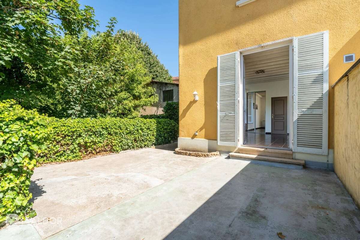 Appartement à TREVOUX