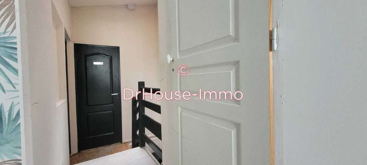 Appartement à ROYE