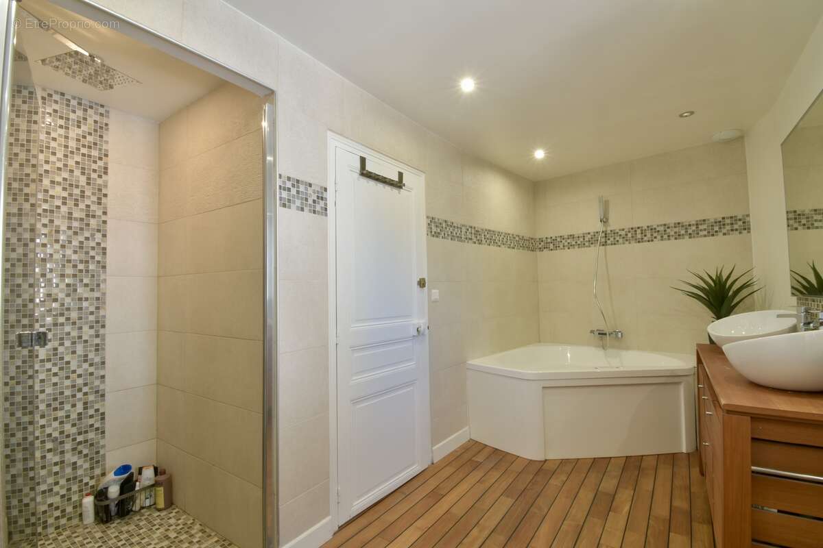 Maison à BREUIL-BOIS-ROBERT