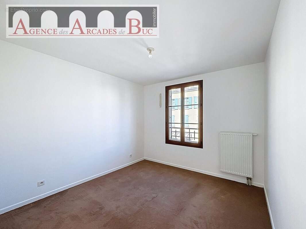 Chambre. - Appartement à BUC