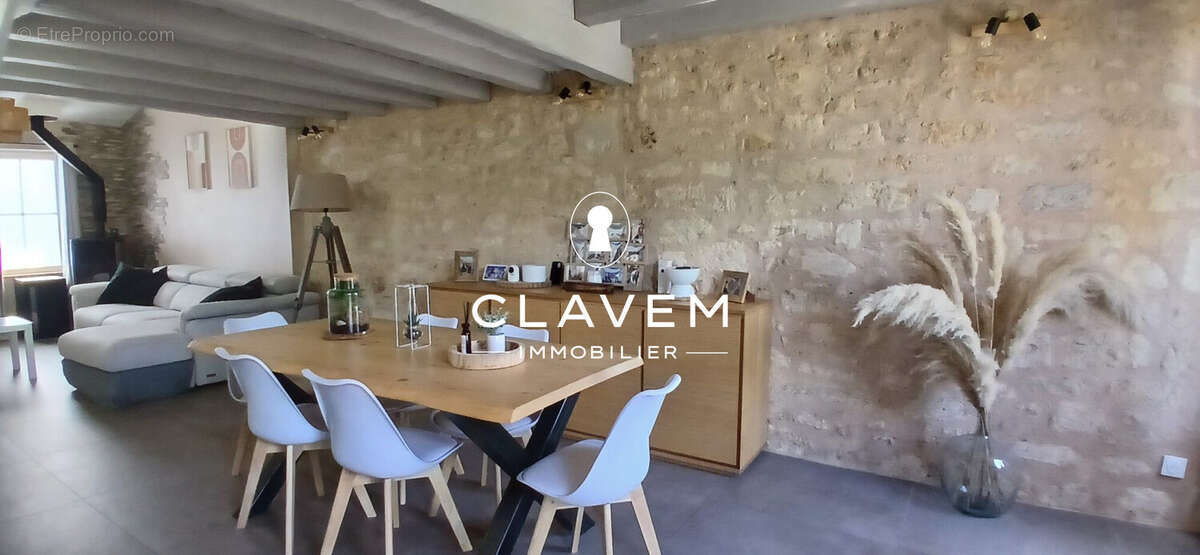 Maison à SAINT-ANDRE-DE-CUBZAC