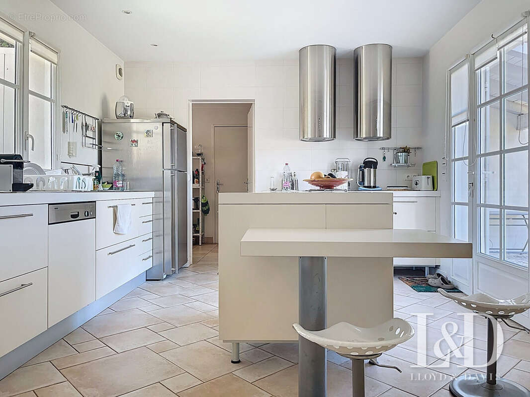 Maison à SAINT-SULPICE-DE-ROYAN