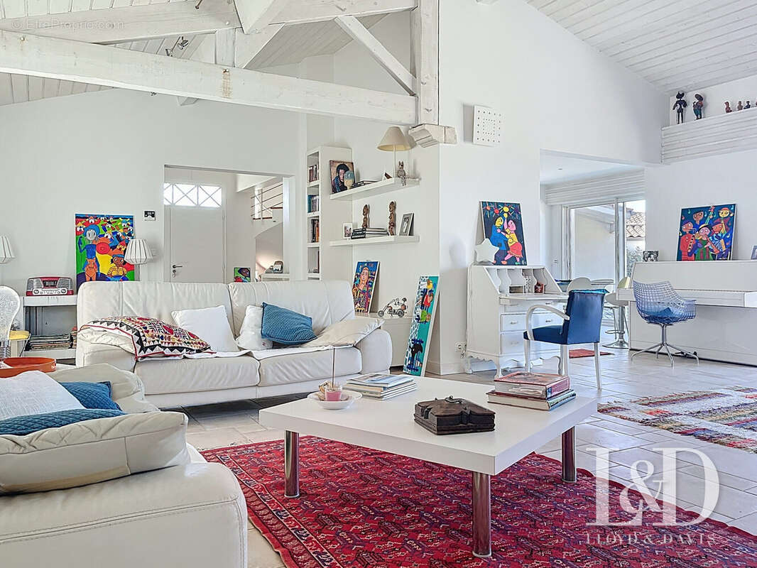 Maison à SAINT-SULPICE-DE-ROYAN