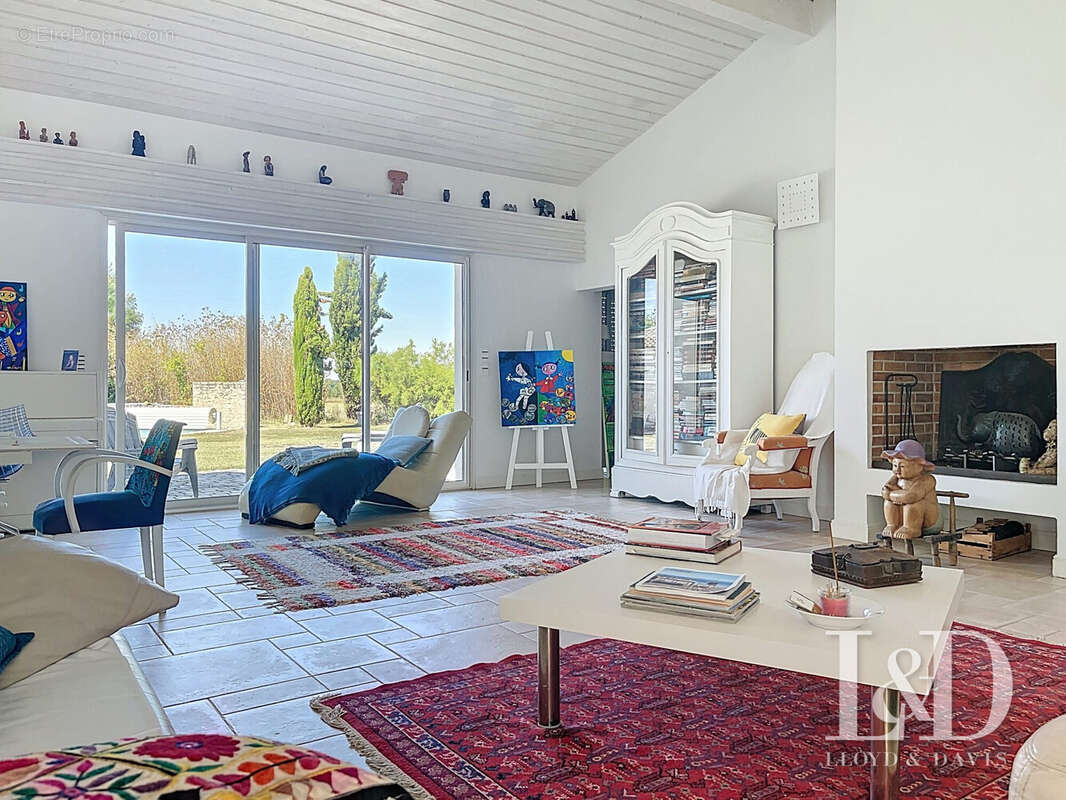 Maison à SAINT-SULPICE-DE-ROYAN