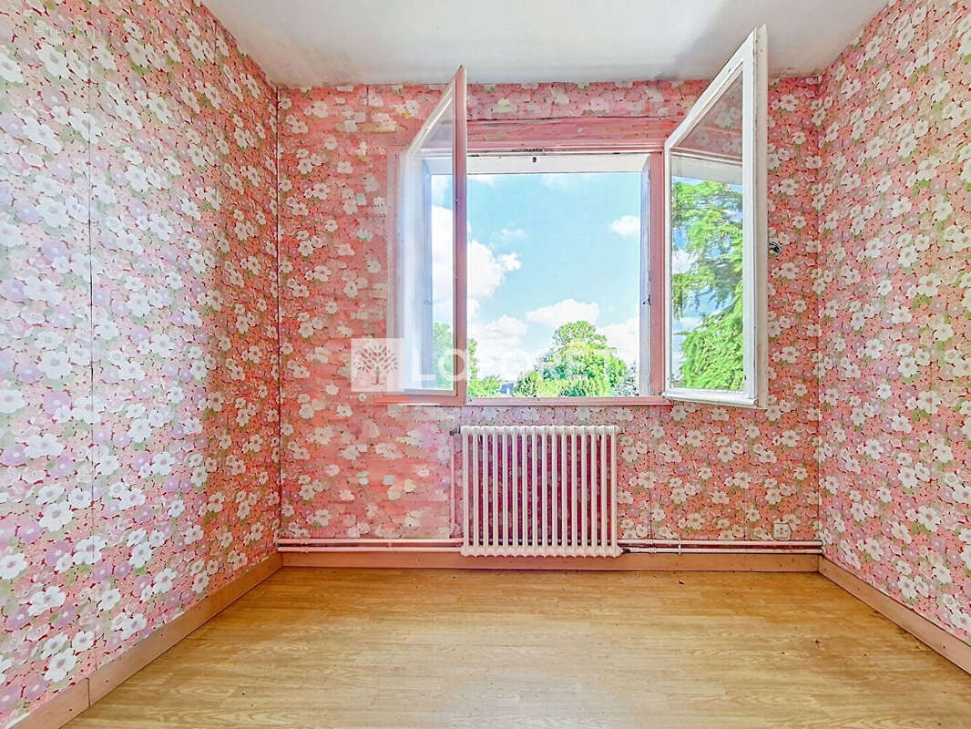 Maison à SAINT-MATHURIN-SUR-LOIRE