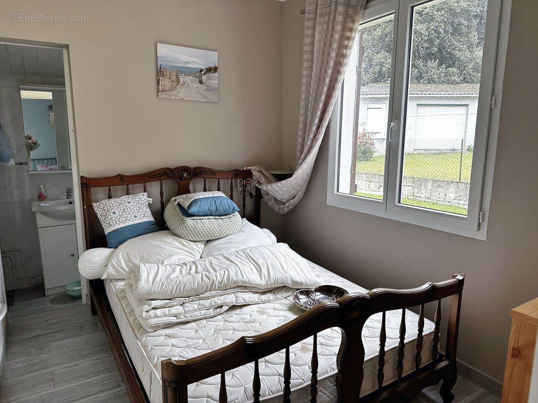 Maison à MESCHERS-SUR-GIRONDE