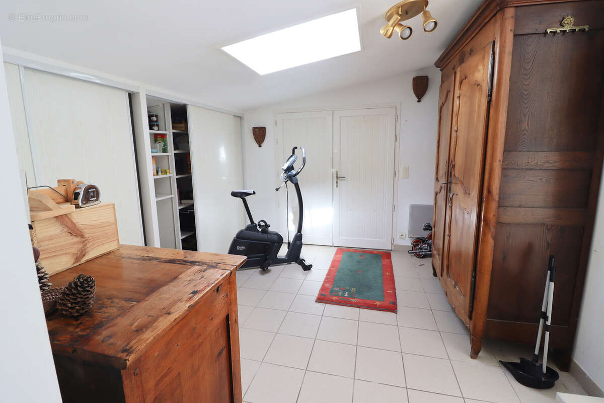 Maison à MESCHERS-SUR-GIRONDE