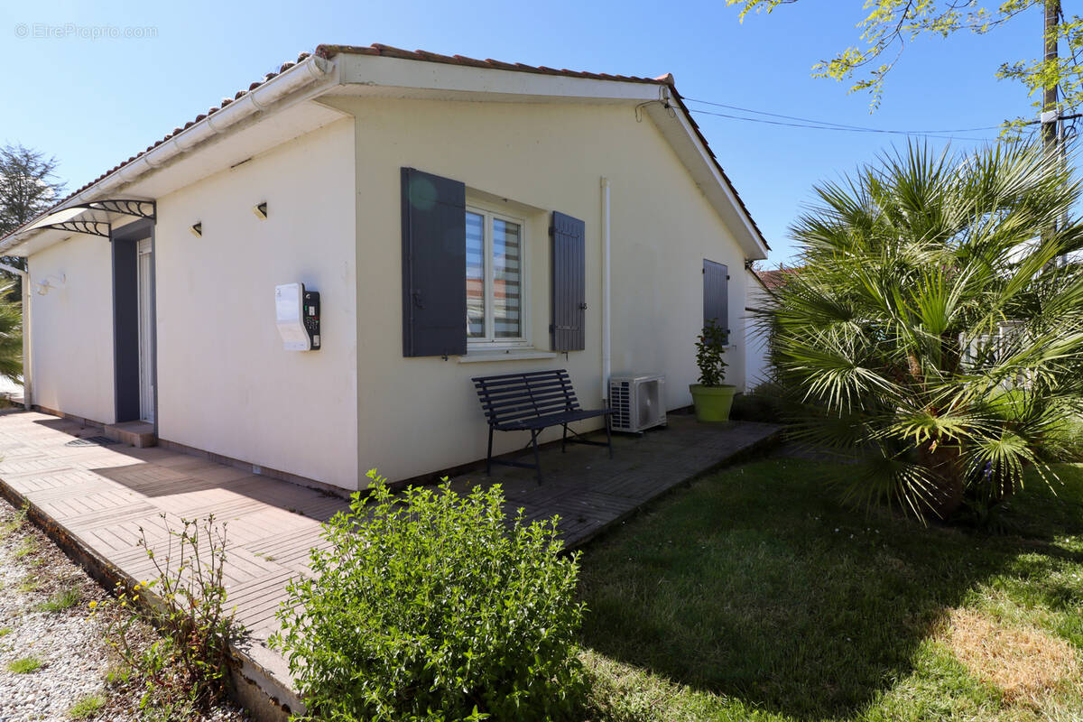 Maison à MESCHERS-SUR-GIRONDE