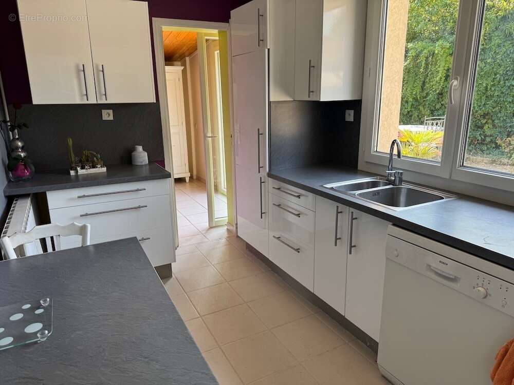 Maison à SAINT-THOMAS-EN-ROYANS