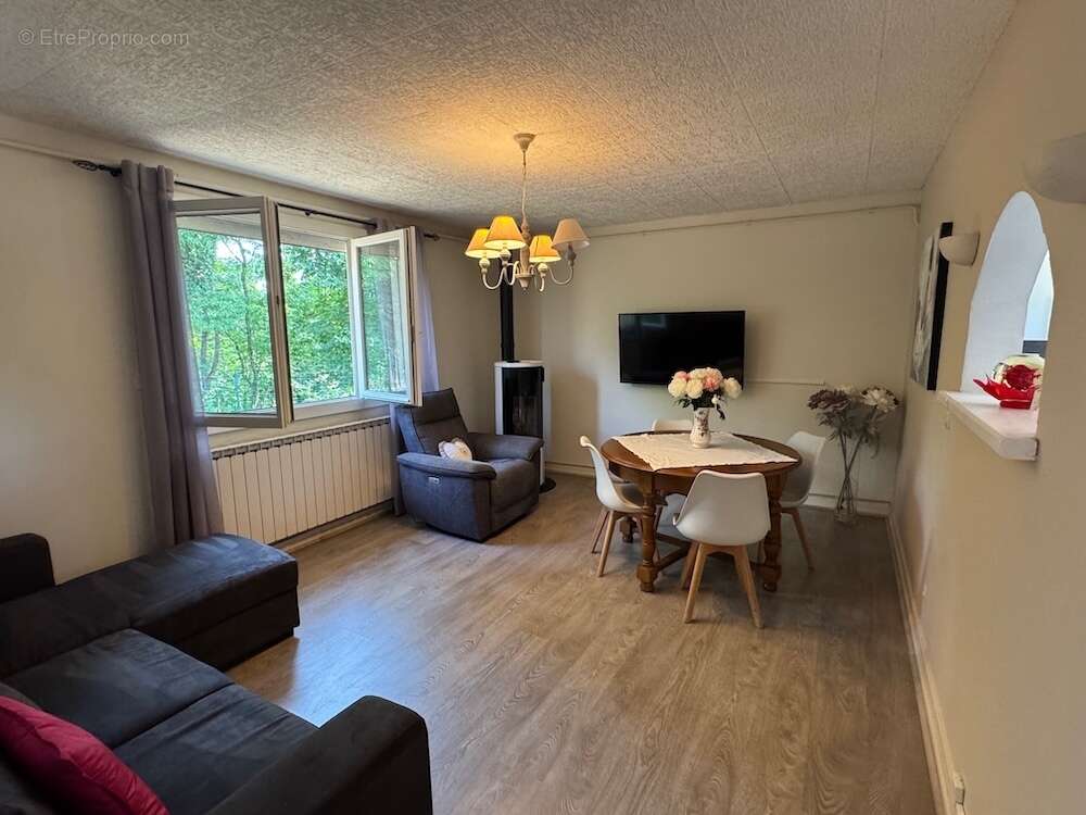 Maison à SAINT-THOMAS-EN-ROYANS