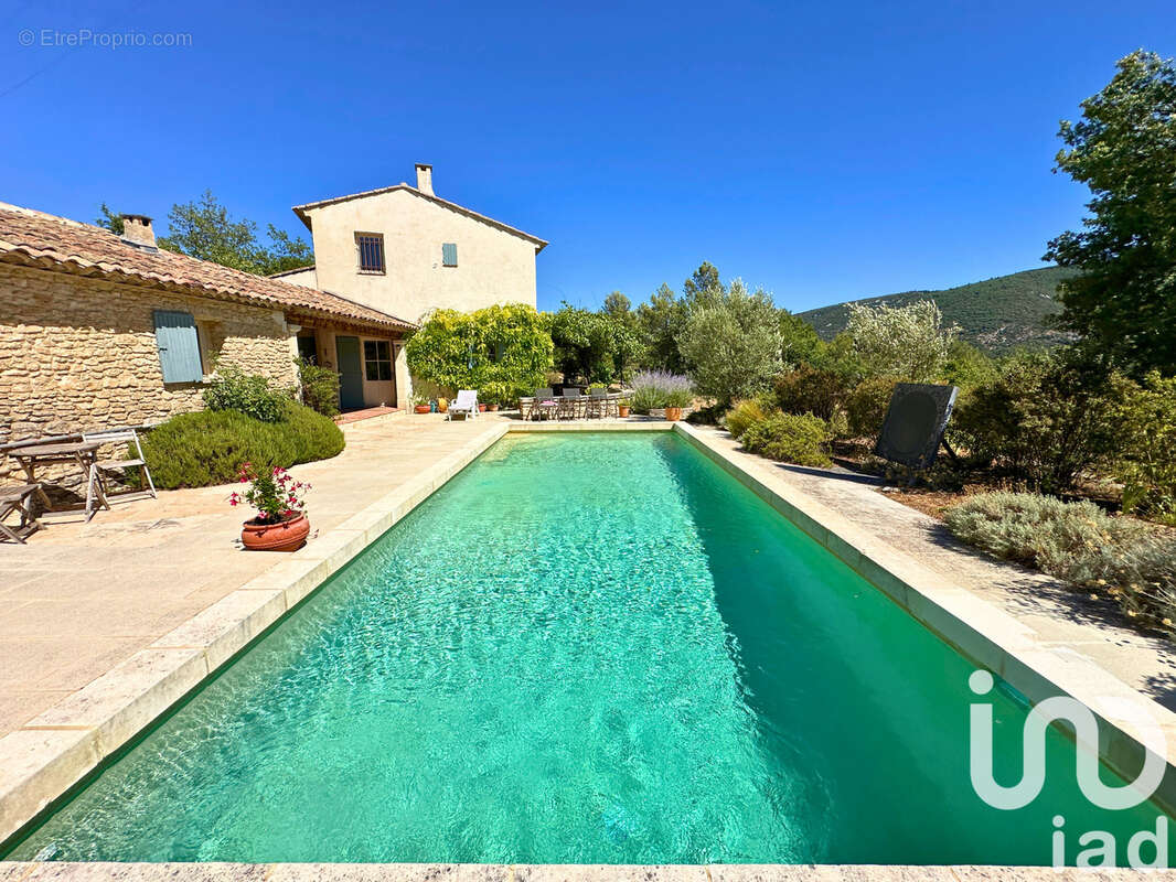 Photo 3 - Maison à LACOSTE