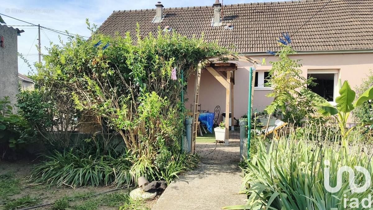 Photo 1 - Maison à SAINT-PRIEST