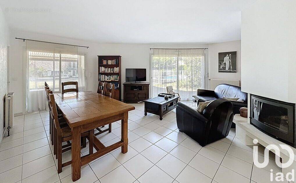 Photo 1 - Maison à BLANQUEFORT