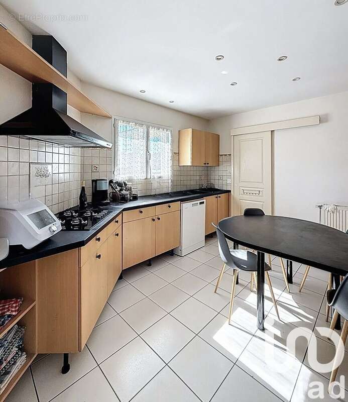 Photo 4 - Maison à BLANQUEFORT