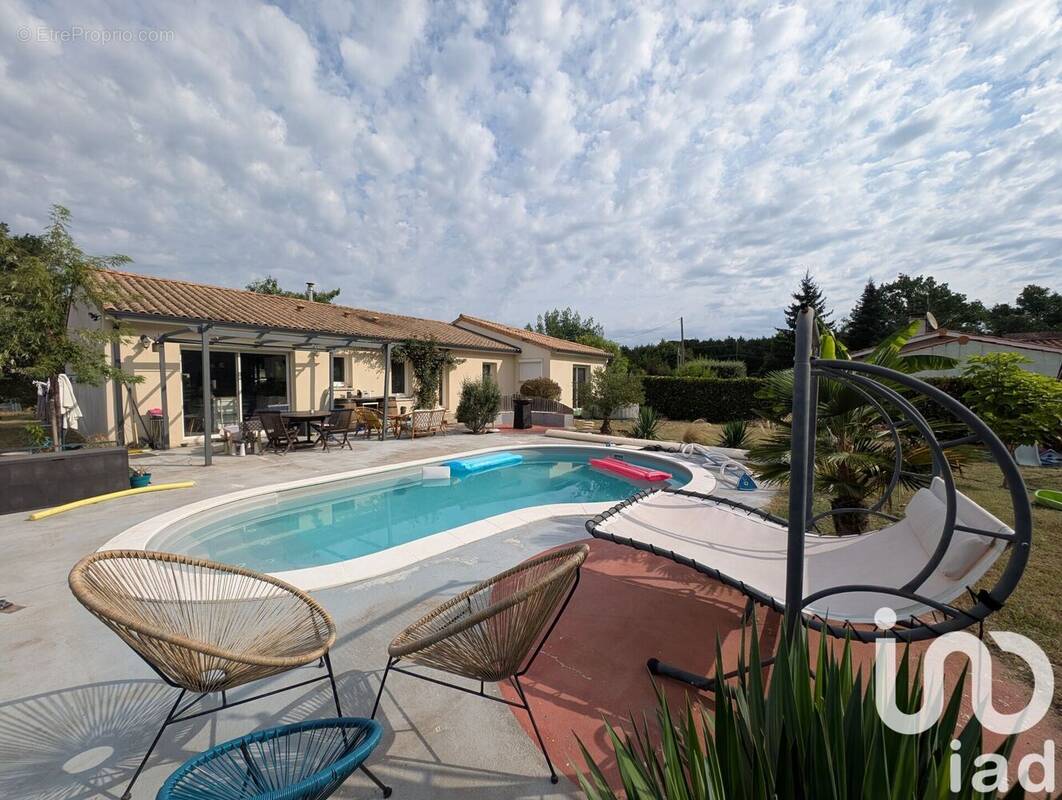 Photo 1 - Maison à SAINT-SELVE