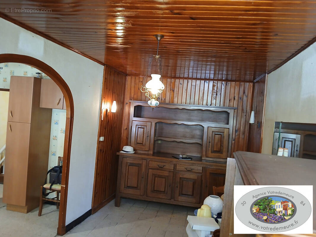 Maison à BAGNOLS-SUR-CEZE